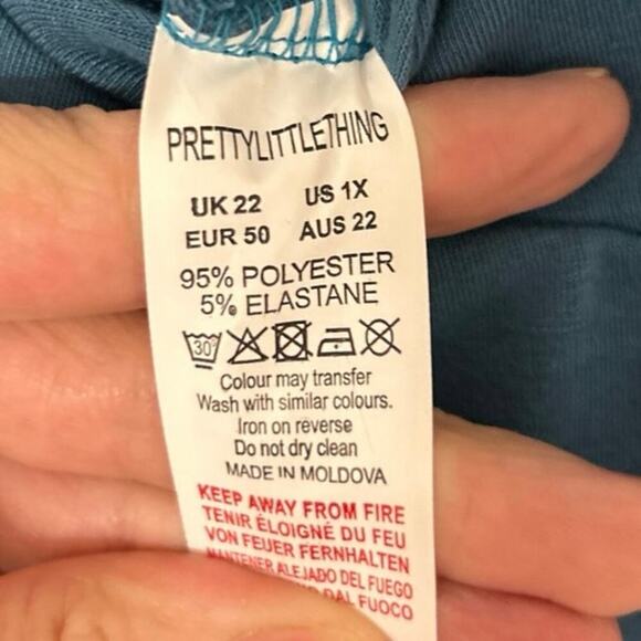 Pretty Little Thing Blue Contour Jersey Flared  Deep V Neck Jumpsuit New 1X - Picture 10 of 10